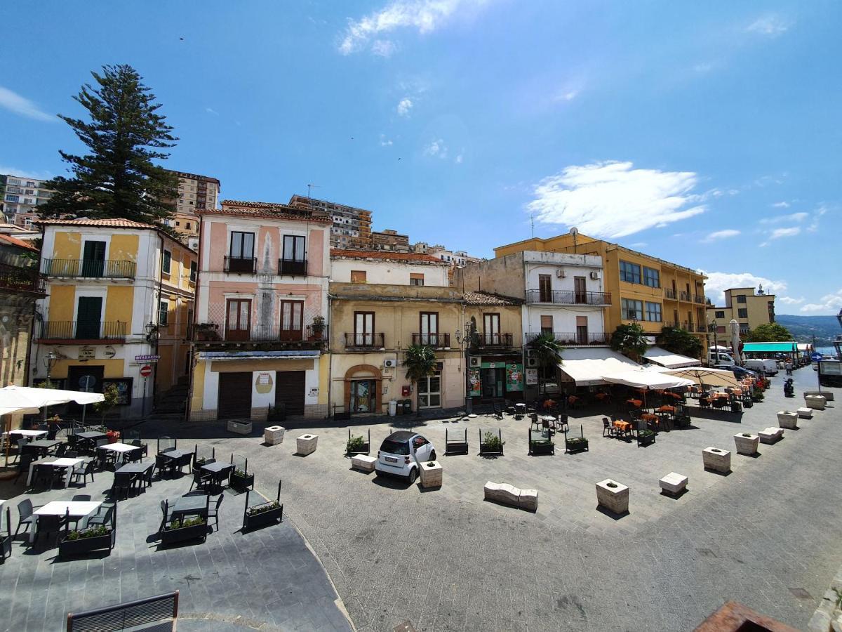 La Meridiana - Centro Storico Di Pizzo Panzió Kültér fotó